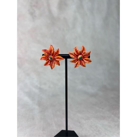 Vintage 1960s Celluloid Flower Earrings Mod MCM Flower Power - Picture 1 of 8